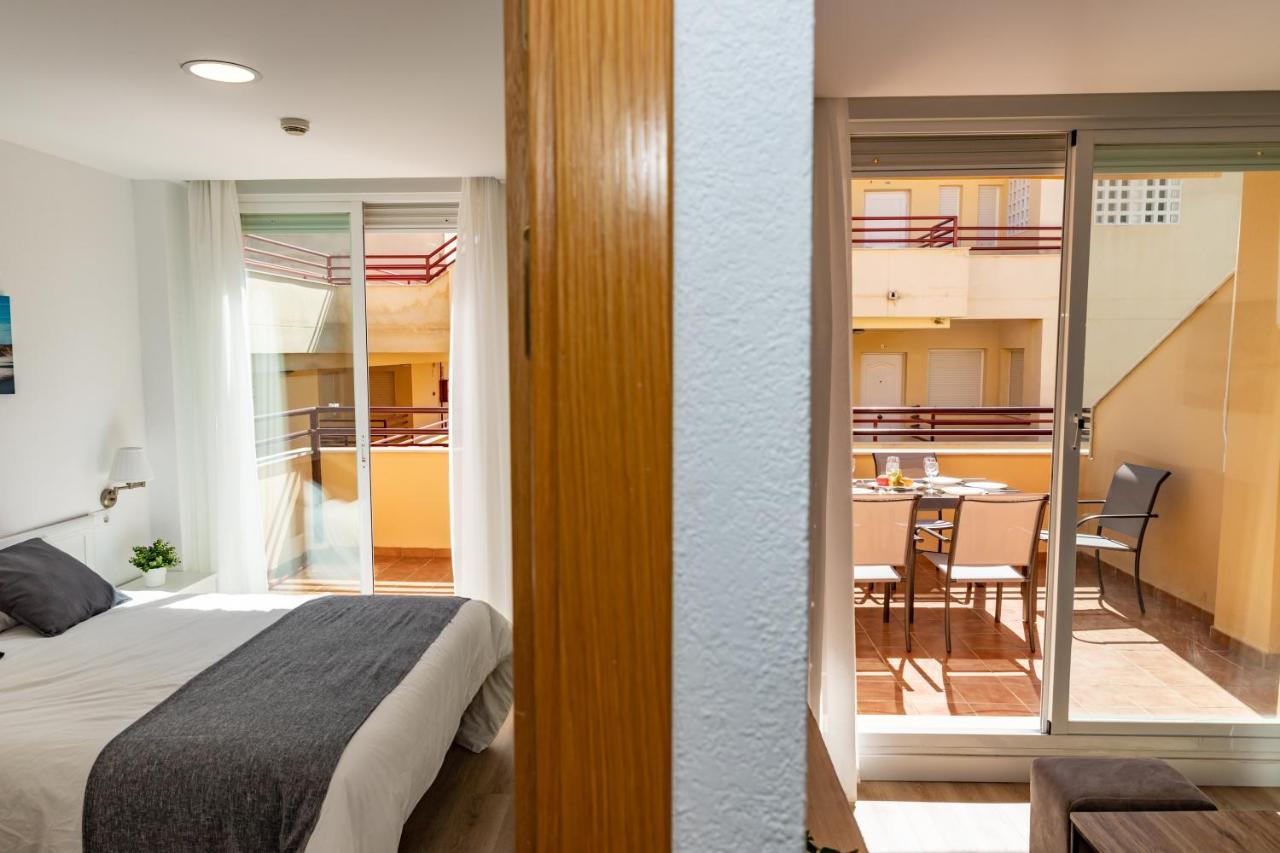 Apartamento Sereno 3 - Piscina, Garaje, Terraza Y Playa Los Canos De Meca Extérieur photo